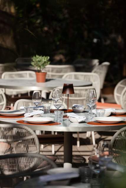 Bastide Bourrelly patio table