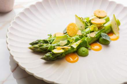 Plat du Restaurant Gastronomique proche d'Aix en Provence 1 étoile Michelin La Bastide Bourrelly Mathias Dandine