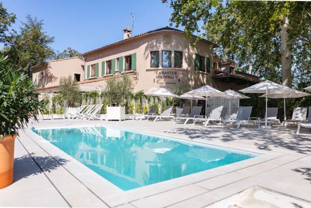 Hotel 5 etoiles et Restaurant Gastronomique étoilé La Bastide Bourrelly mathias Dandine